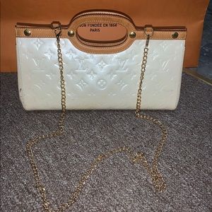 💛Louis Vuitton Vernis Bag💛